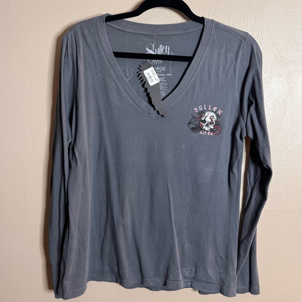 Sullen Graphic Top